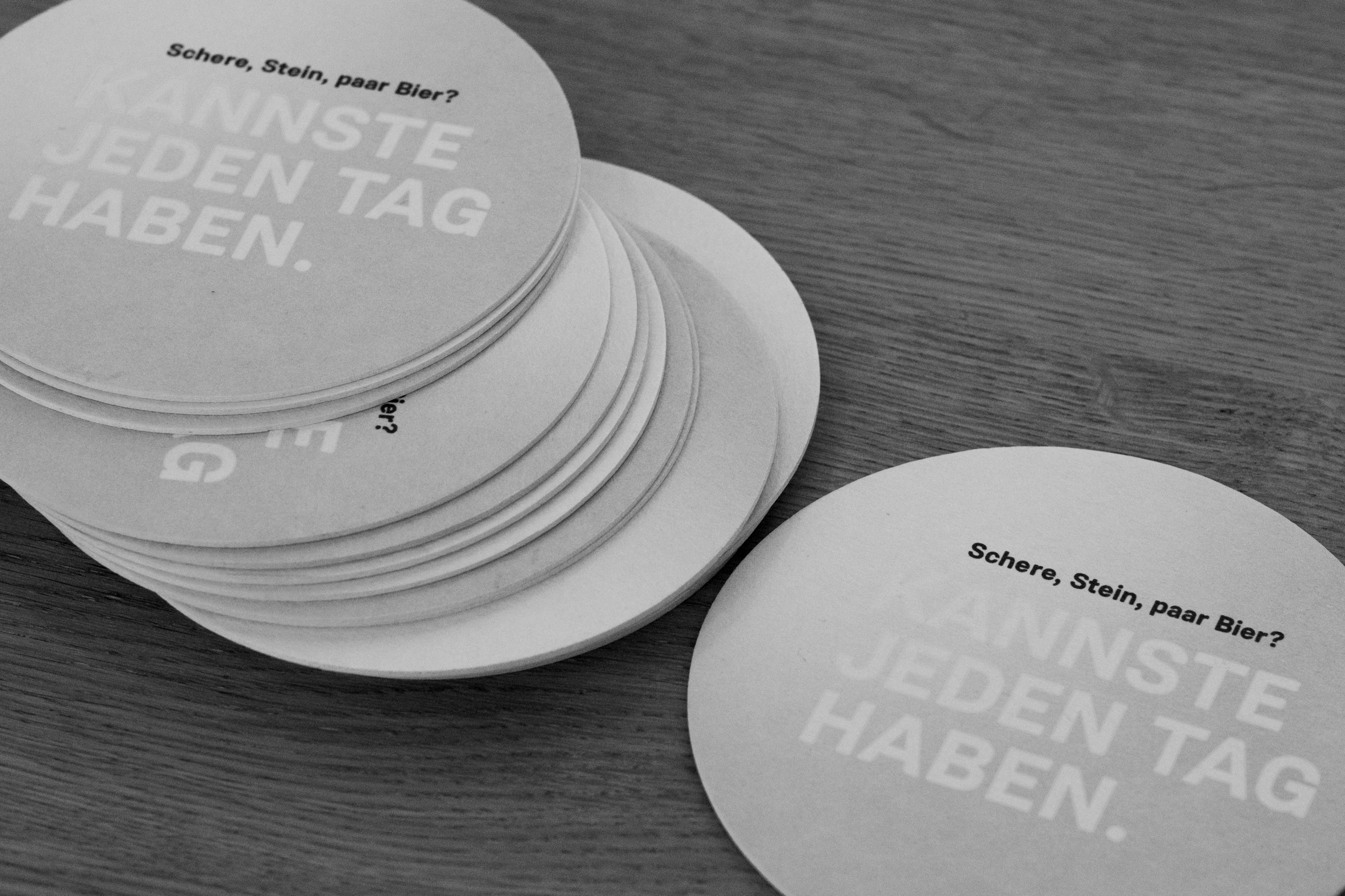 Kreatives re-lounge Merch mit Spruch